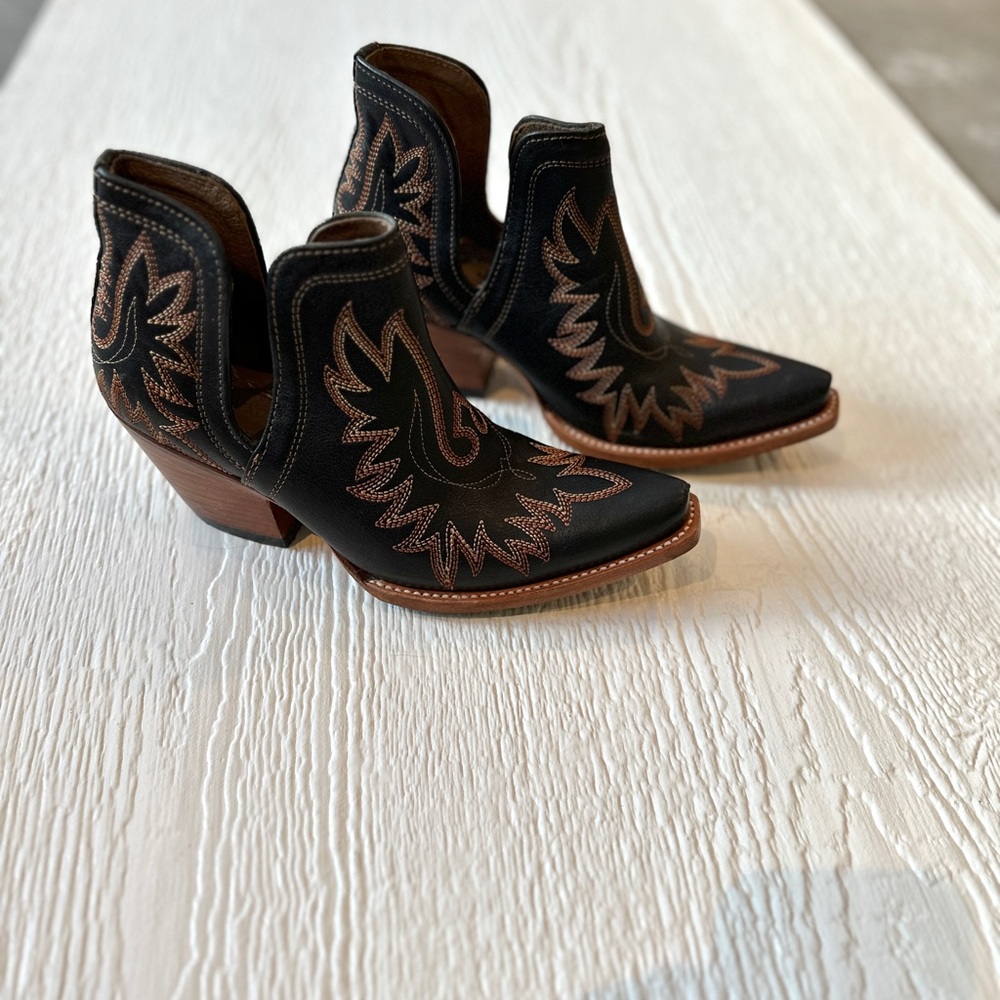 Ariat Dixon Boots 6.5